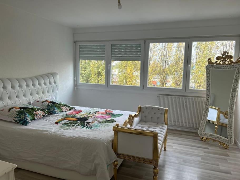 Appartement A Straatsburg Buitenkant foto