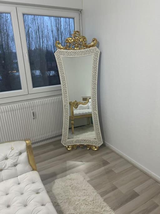Appartement A Straatsburg Buitenkant foto